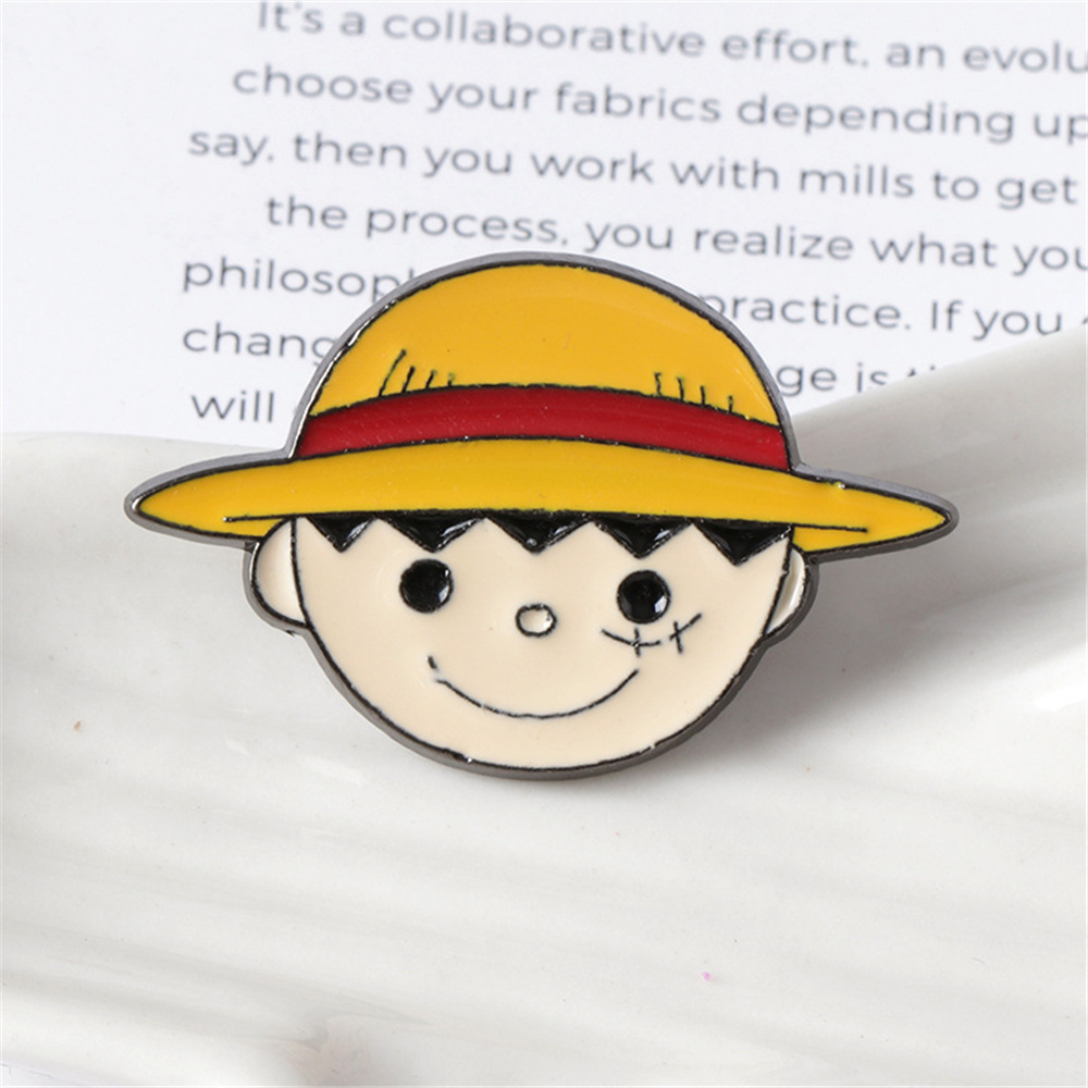 One Piece Anime Luffy Brooch C - Anime One Piece Merchandise recensie en prijs